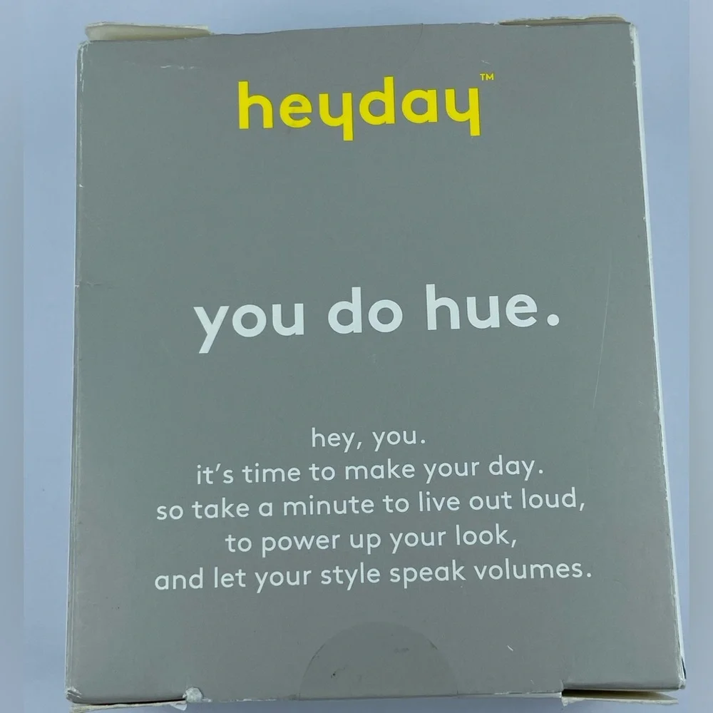 Heyday Earbud Case Covers for AirpodsGen3 w/ Ring Clip, Gold design NWT